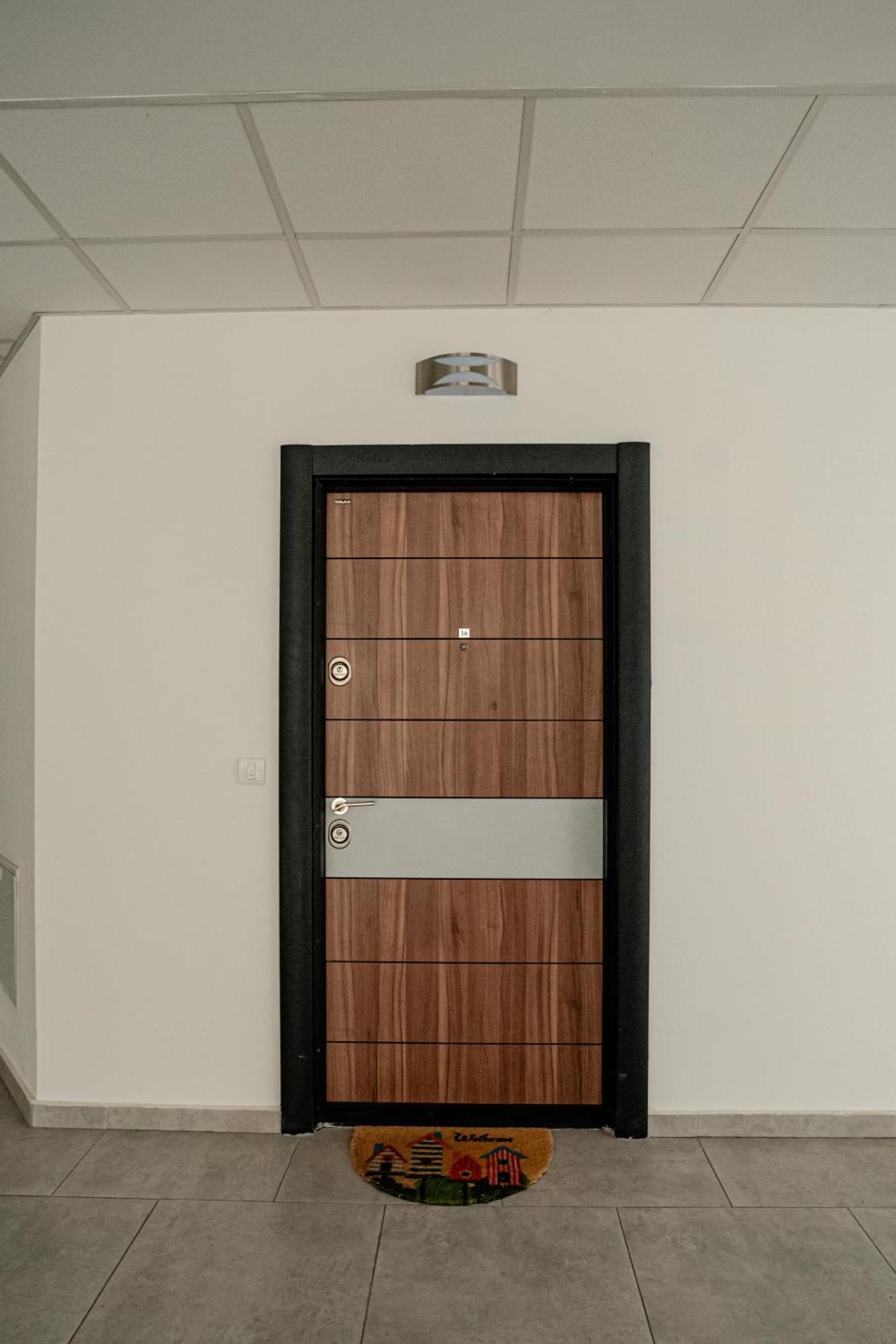 City Center Apartment Ohrid Exterior photo